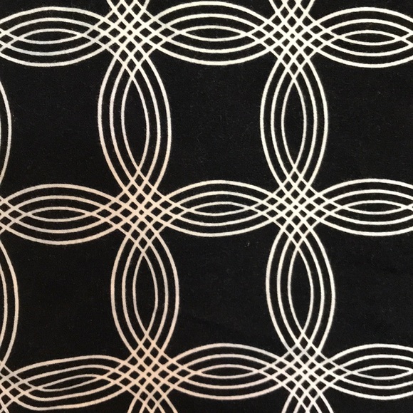 Patterned Banana Republic Skirt - Picture 2 of 2